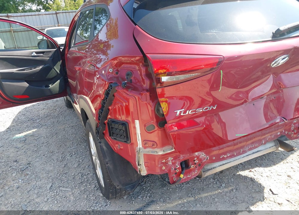 2021 HYUNDAI TUCSON VIN: KM8J3CA40MU365383