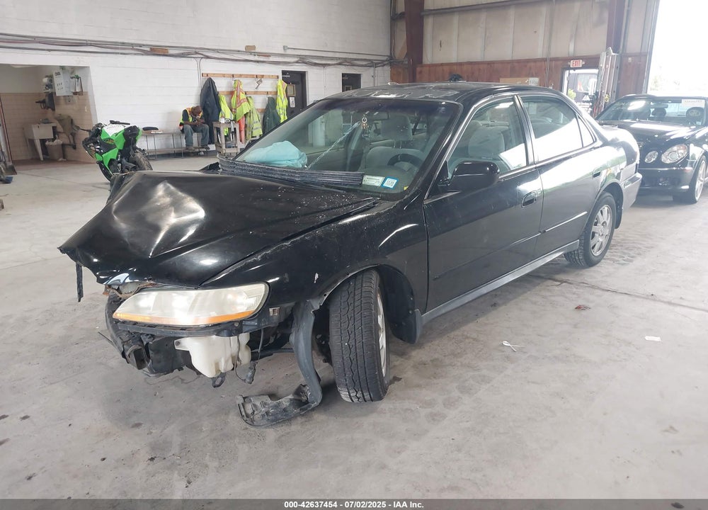 2002 HONDA ACCORD VIN: 1HGCG66812A139366