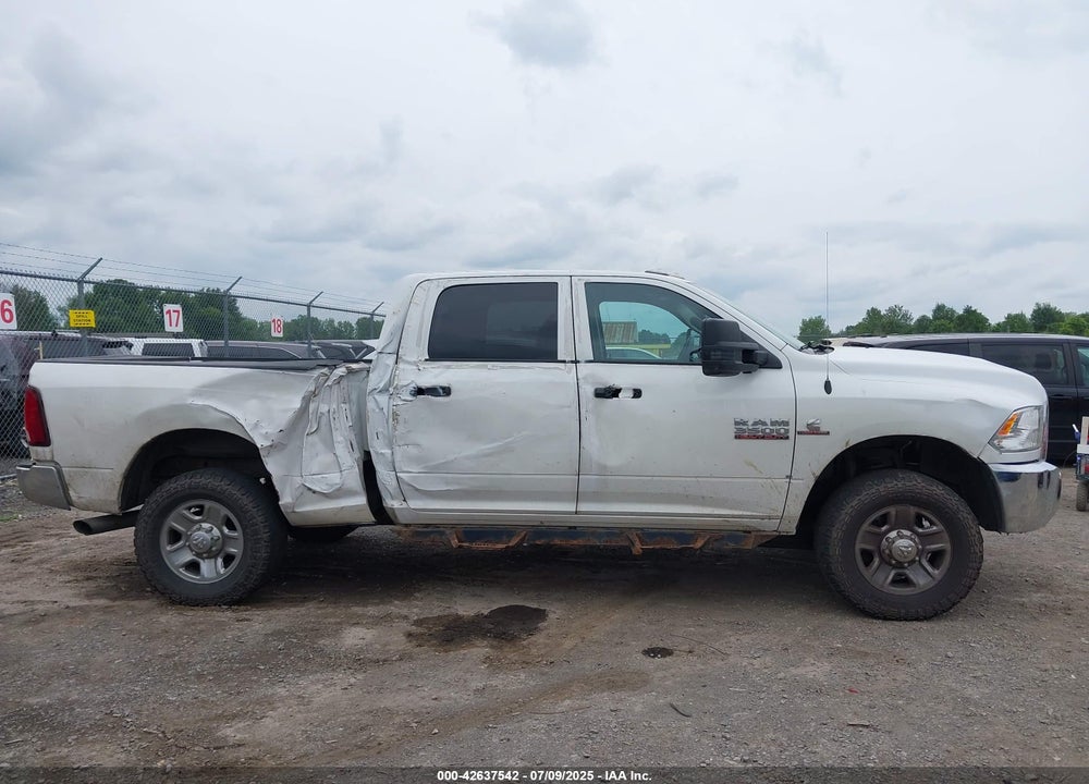 2018 RAM 3500 TRADESMAN  4X4 6'4 BOX VIN: 3C63R3CL1JG239314