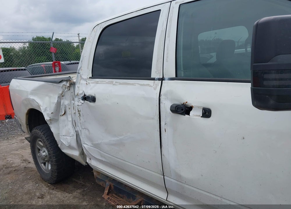 2018 RAM 3500 TRADESMAN  4X4 6'4 BOX VIN: 3C63R3CL1JG239314