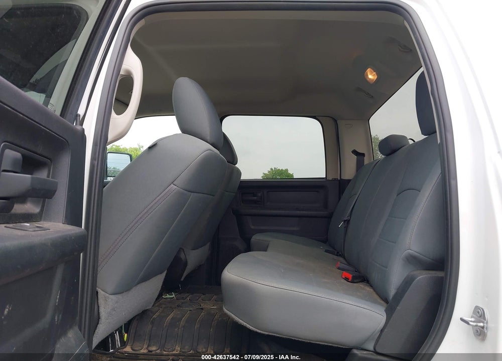 2018 RAM 3500 TRADESMAN  4X4 6'4 BOX VIN: 3C63R3CL1JG239314