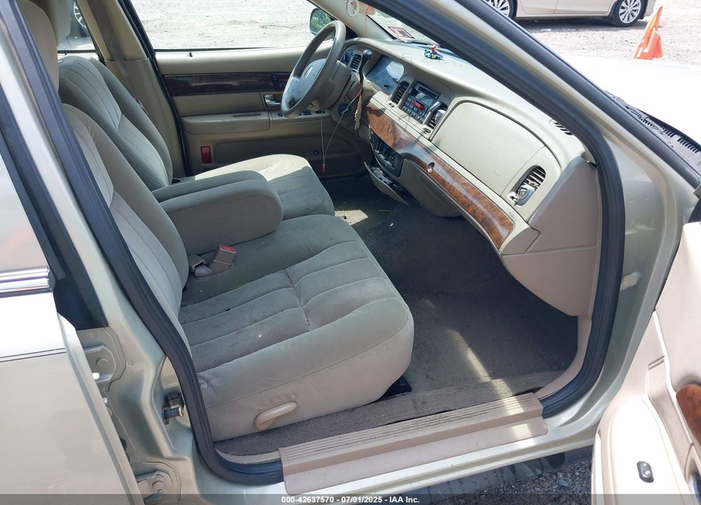 2005 MERCURY GRAND MARQUIS GS VIN: 2MEFM74W35X635260