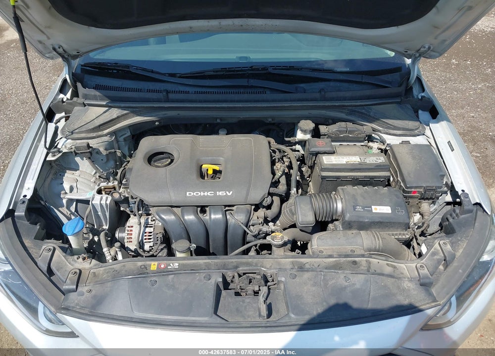 2018 HYUNDAI ELANTRA VIN: 5NPD84LF3JH272063