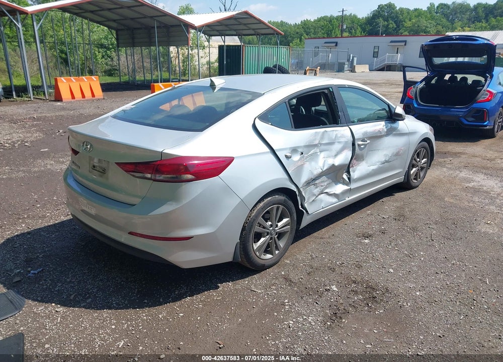 2018 HYUNDAI ELANTRA VIN: 5NPD84LF3JH272063