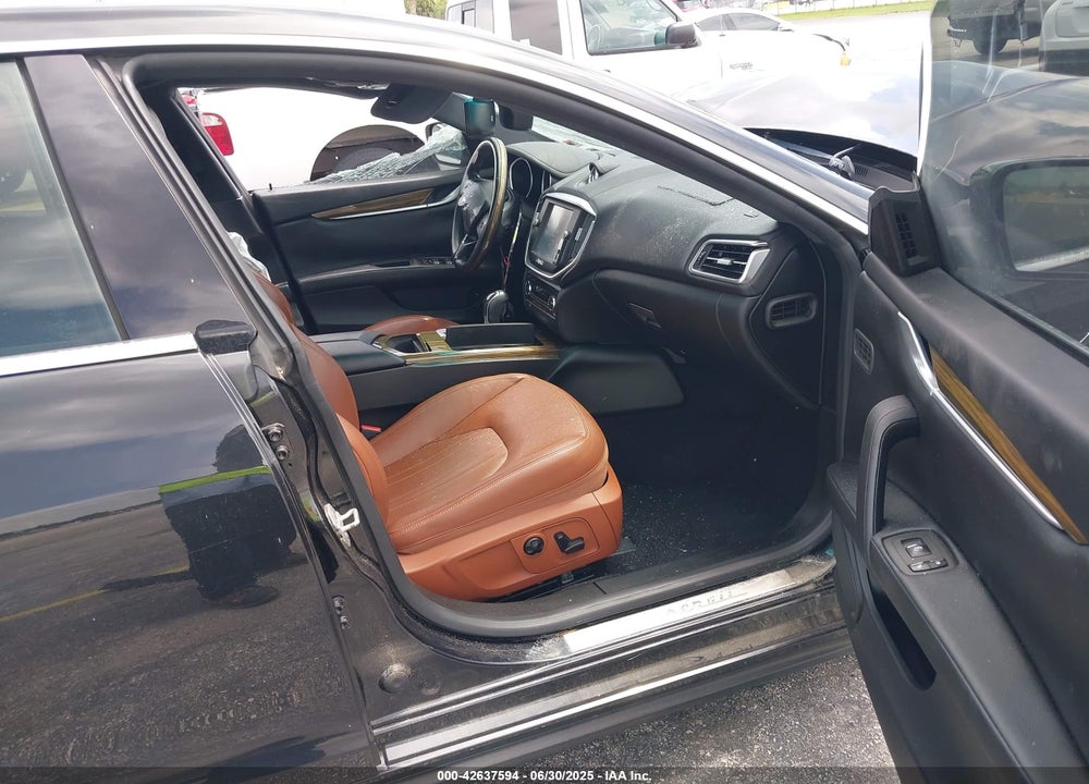 2015 MASERATI GHIBLI VIN: ZAM57RTA3F1145302