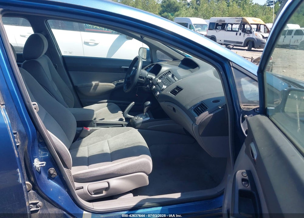 2008 HONDA CIVIC VIN: 2HGFA16558H521837