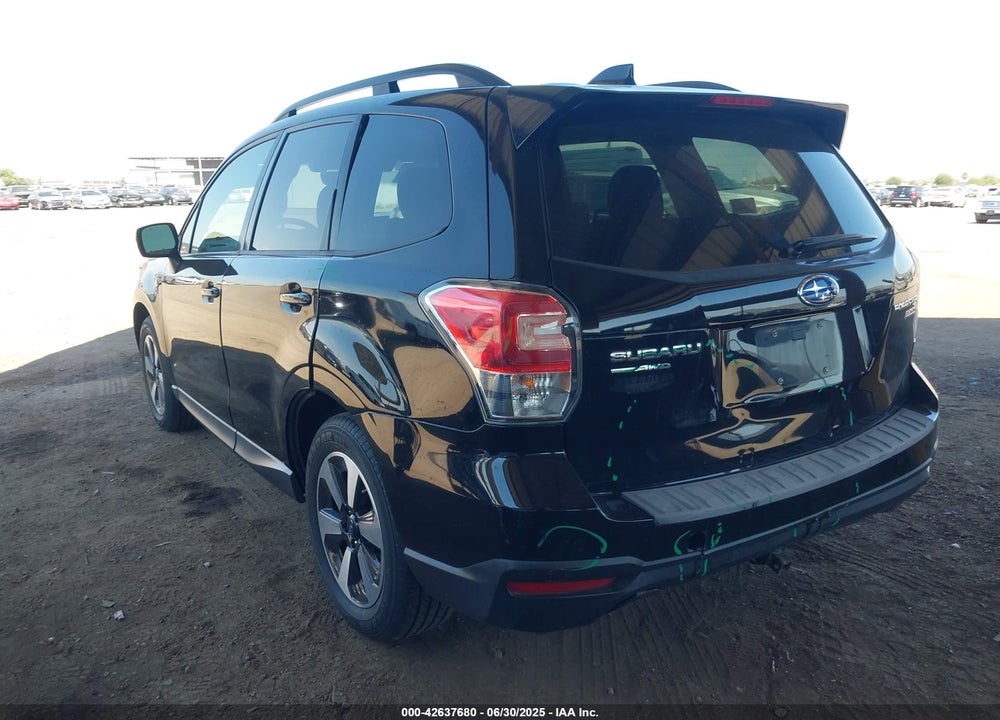 2017 SUBARU FORESTER VIN: JF2SJAGC2HH573928