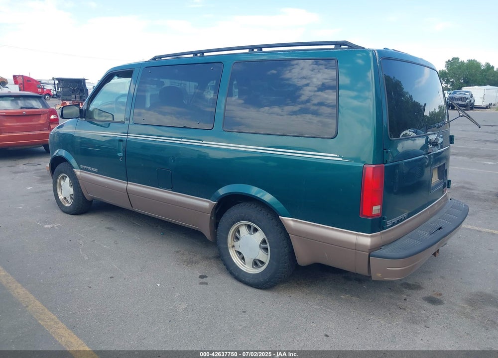 2002 GMC SAFARI SLE VIN: 1GKEL19X22B503799