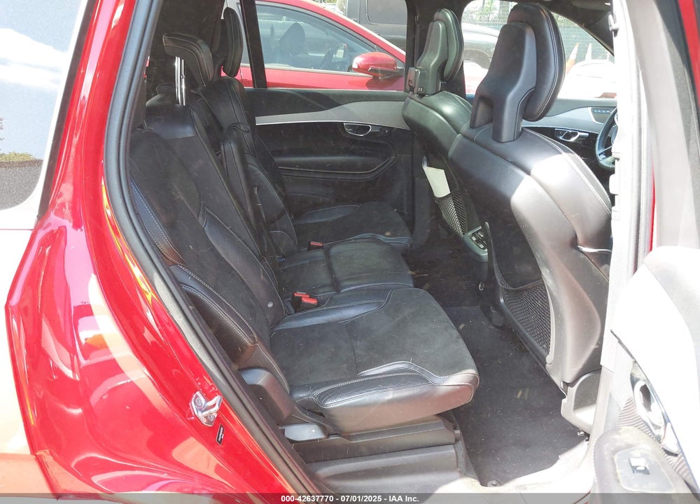 2016 VOLVO XC90 T6 R-DESIGN VIN: YV4A22PM8G1058118