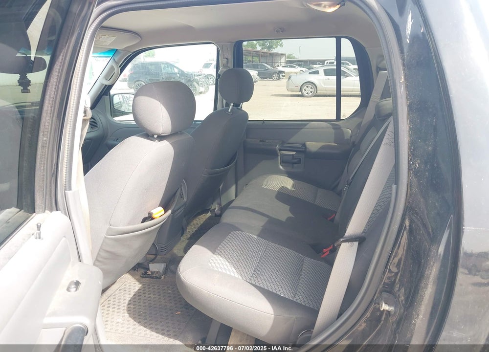 2005 FORD EXPLORER SPORT TRAC ADRENALIN/XLS/XLT VIN: 1FMZU67K25UB46224