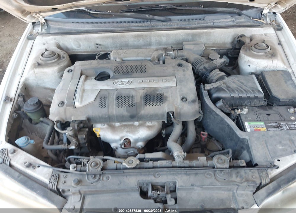 2005 HYUNDAI ELANTRA GLS/GT VIN: KMHDN46D55U153229