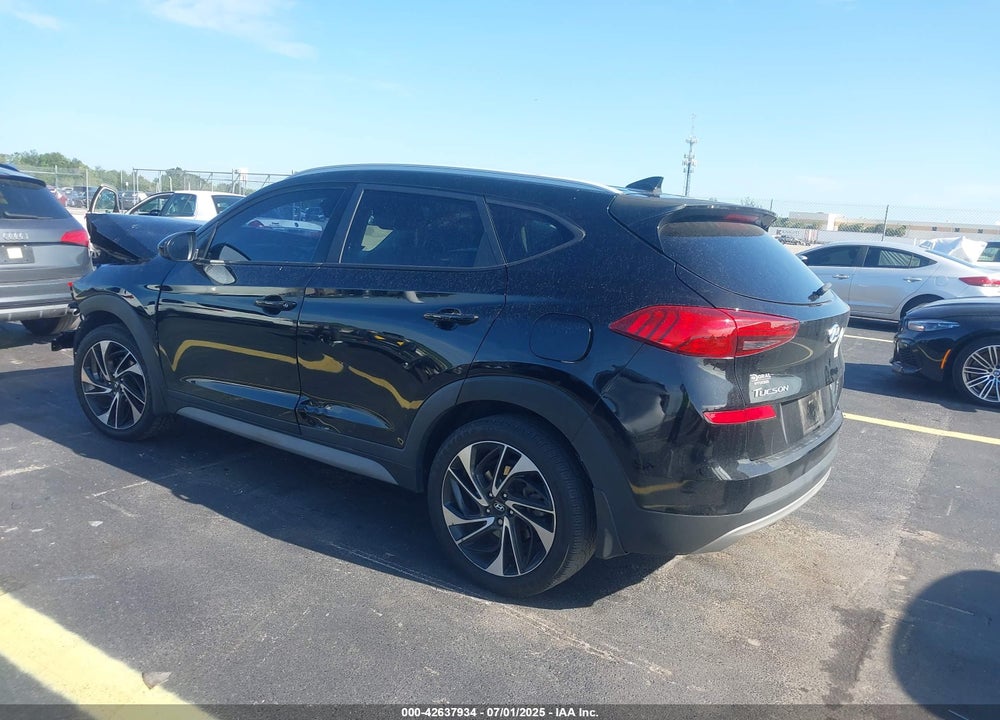 2021 HYUNDAI TUCSON VIN: KM8J33AL0MU308575