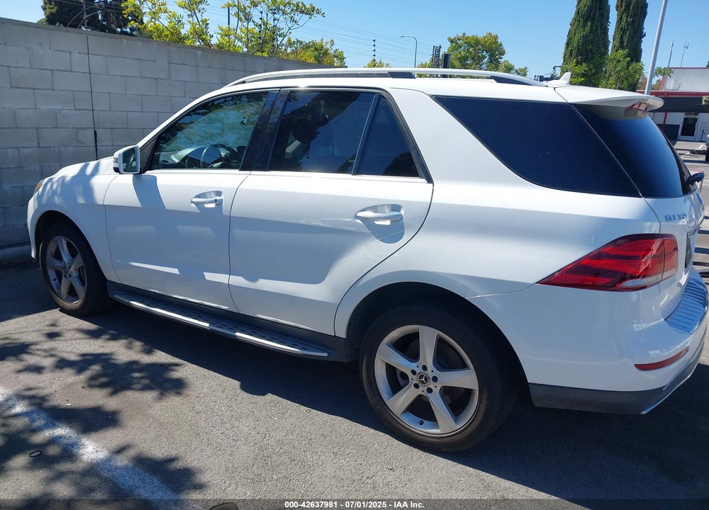 2017 MERCEDES-BENZ GLE CLASS VIN: 4JGDA5JB1HA957881
