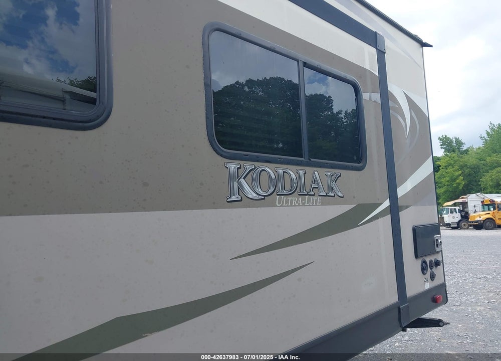 2016 KODIAK TRAVEL TRLR VIN: 4YDT29122GJ972180