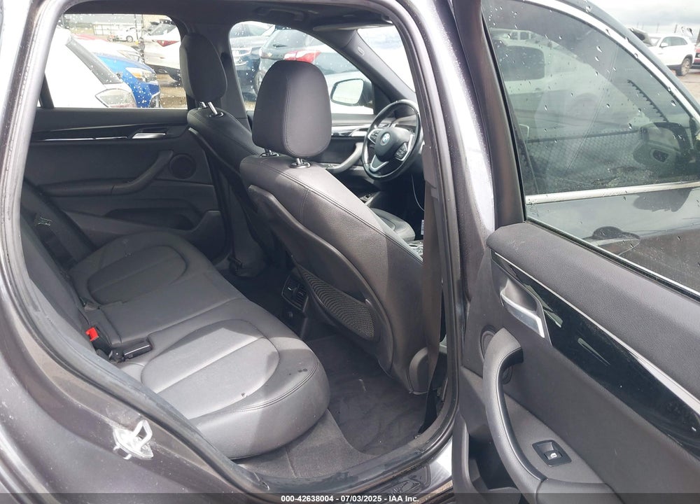 2017 BMW X1 VIN: WBXHU7C38H5H34458