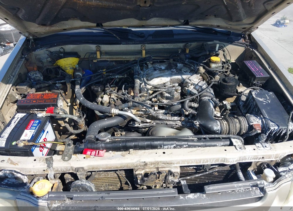 2000 INFINITI QX4 VIN: JNRAR07Y9YW077867