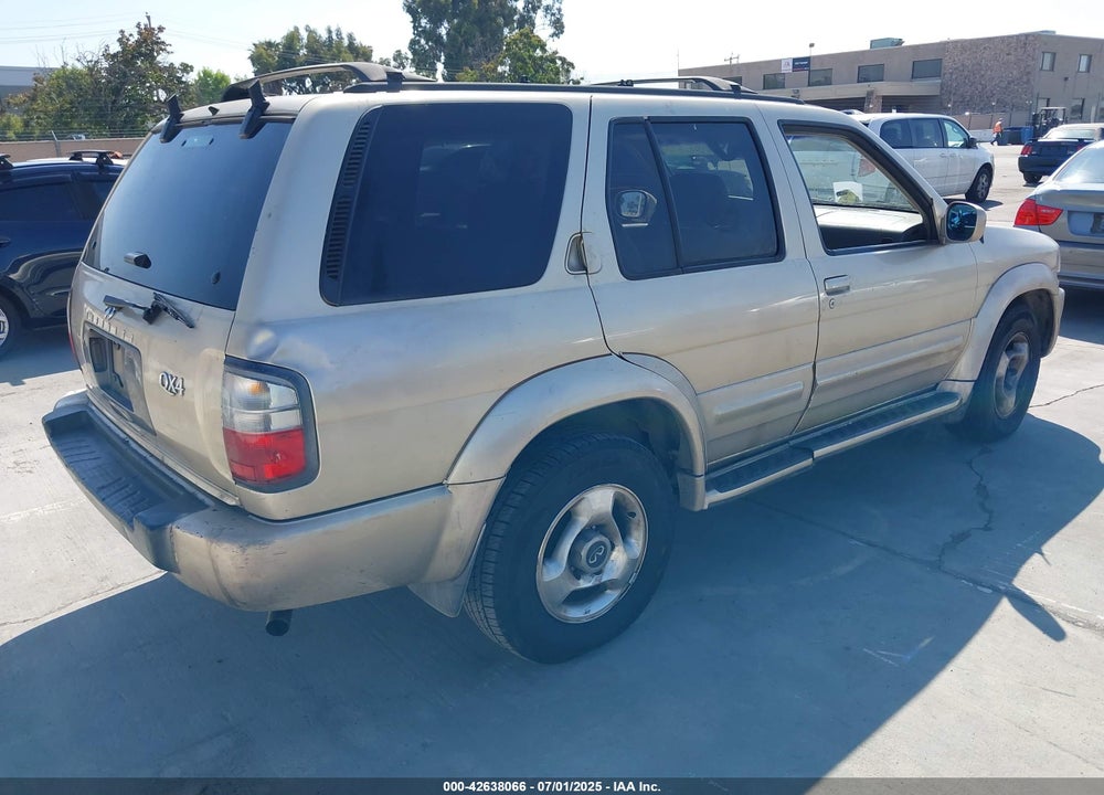 2000 INFINITI QX4 VIN: JNRAR07Y9YW077867