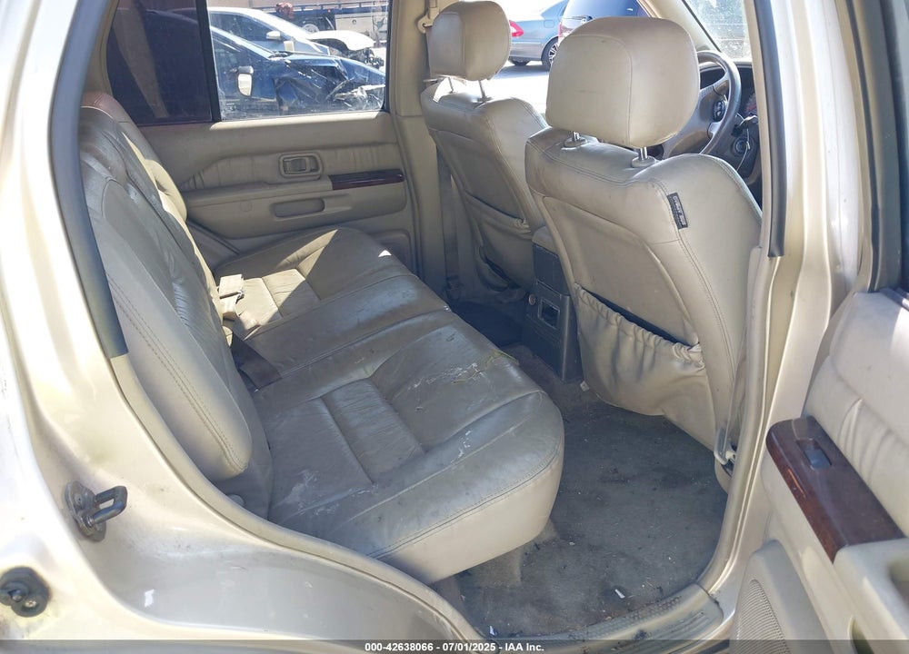 2000 INFINITI QX4 VIN: JNRAR07Y9YW077867