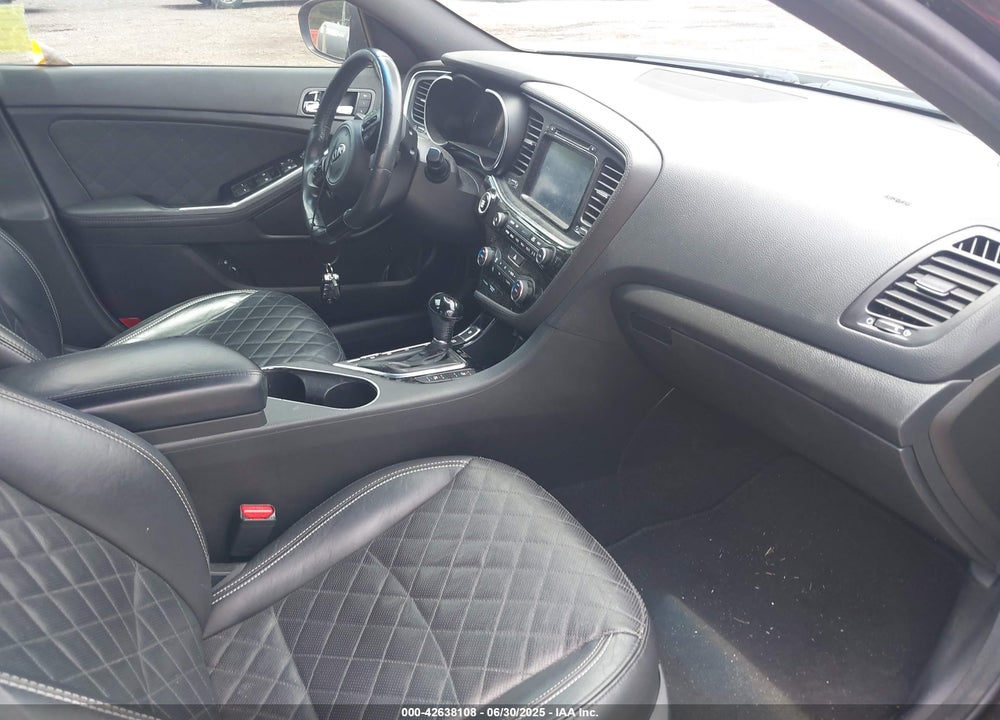 2014 KIA OPTIMA VIN: 5XXGR4A67EG344929