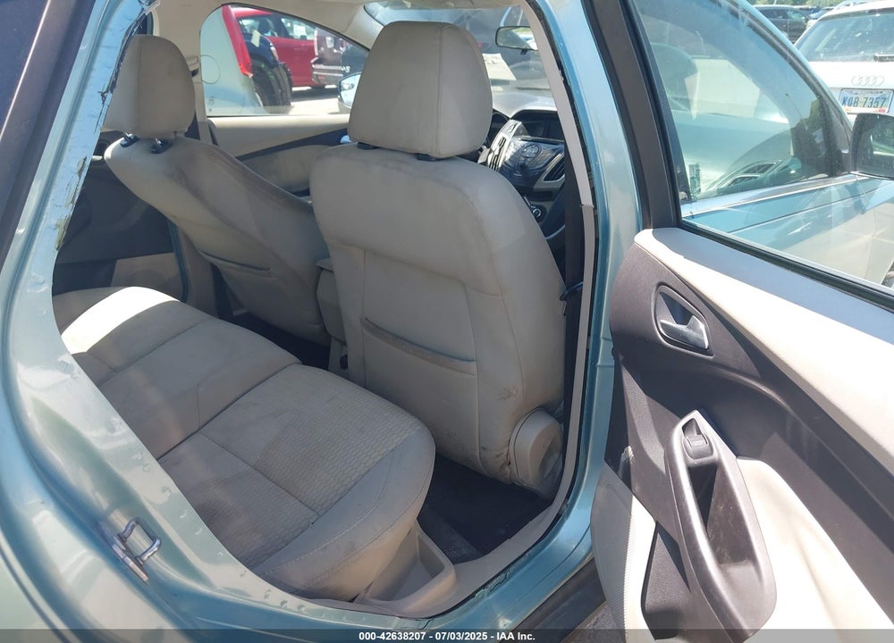 2012 FORD FOCUS VIN: 1FAHP3H21CL390945