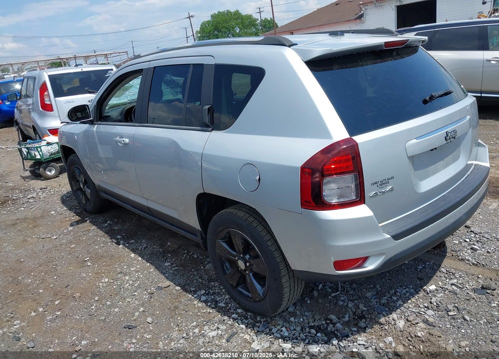 2014 JEEP COMPASS VIN: 1C4NJDEB0ED558421
