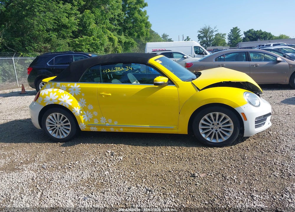2019 VOLKSWAGEN BEETLE VIN: 3VW5DAAT0KM504778