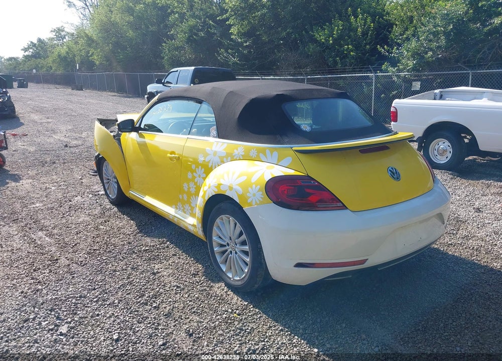2019 VOLKSWAGEN BEETLE VIN: 3VW5DAAT0KM504778