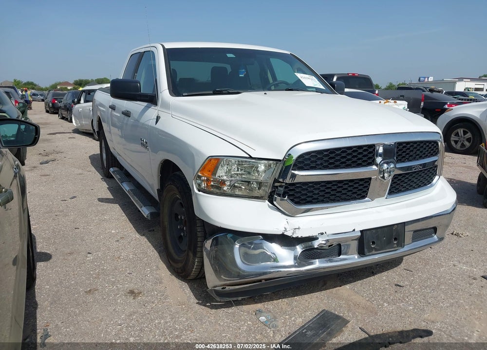 2018 RAM 1500 VIN: 1C6RR6FG9JS209237