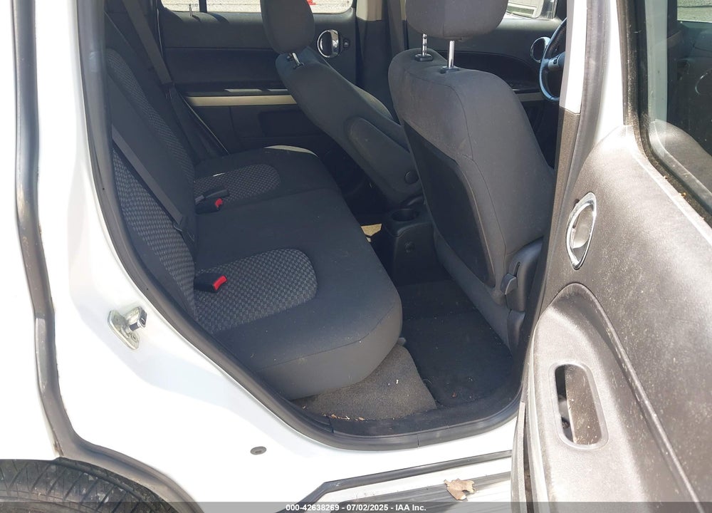 2007 CHEVROLET HHR VIN: 3GNDA33P47S598709