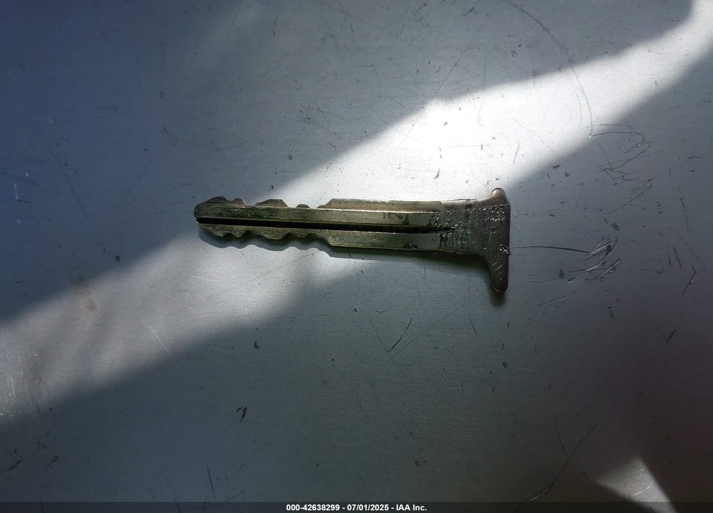 2013 TOYOTA PRIUS C TWO VIN: JTDKDTB38D1550844