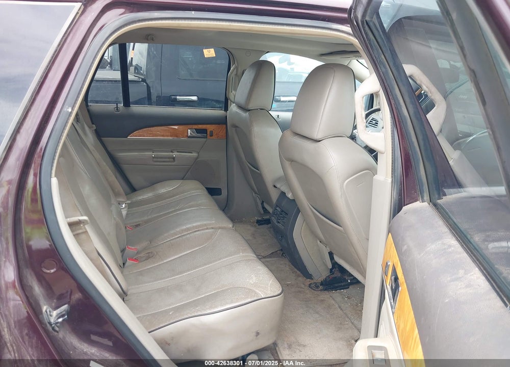 2011 LINCOLN MKX VIN: 2LMDJ6JK0BBJ03499
