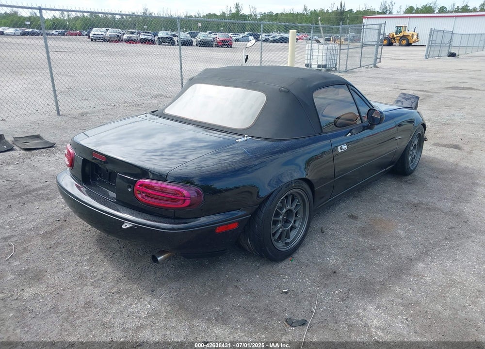 1996 MAZDA MX-5 MIATA VIN: JM1NA3538T0704376