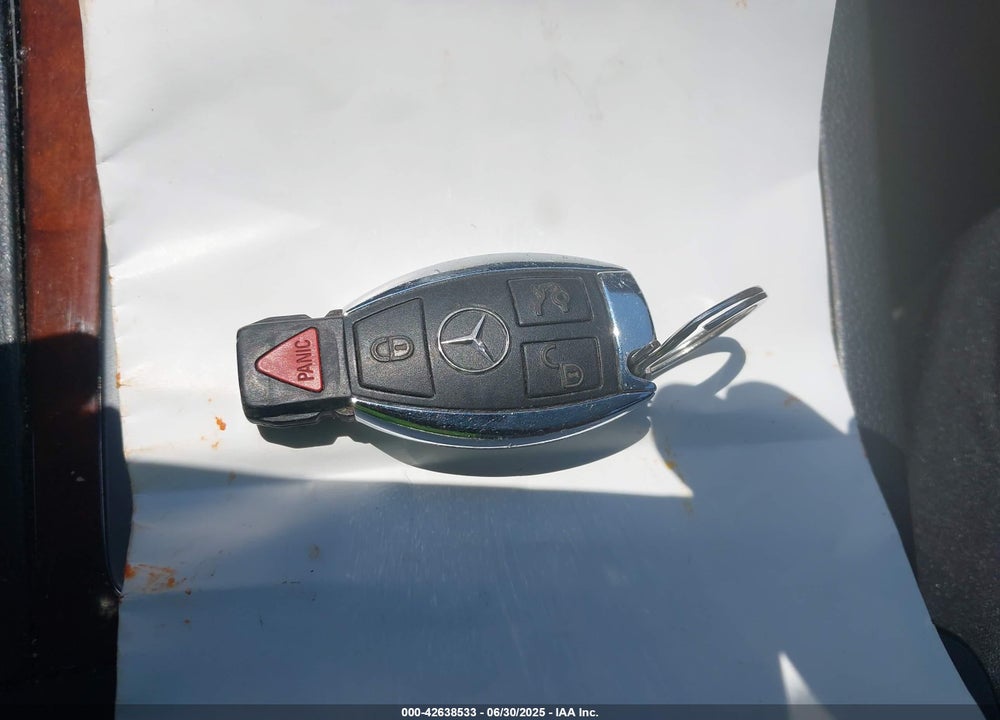2011 MERCEDES-BENZ C CLASS VIN: WDDGF8BBXBF643455