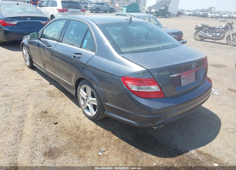 2011 MERCEDES-BENZ C CLASS VIN: WDDGF8BBXBF643455