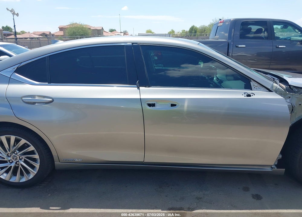 2021 LEXUS ES300H VIN: 58AEA1C15MU008479