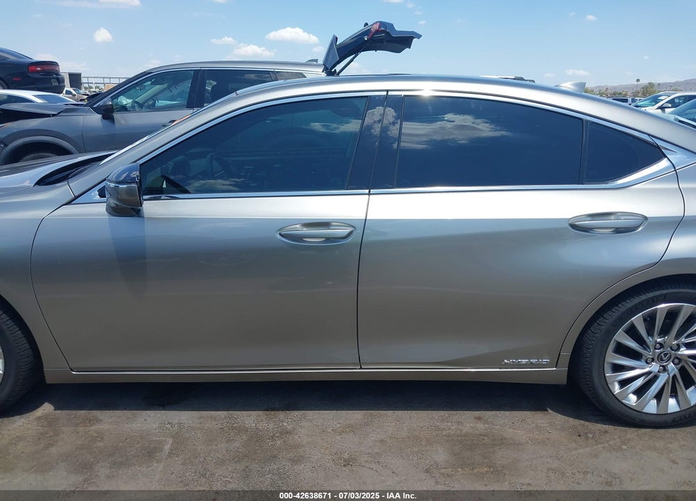 2021 LEXUS ES300H VIN: 58AEA1C15MU008479
