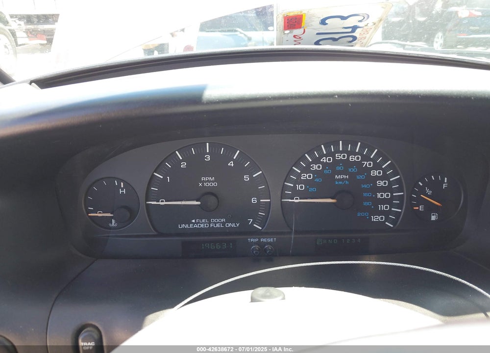 1999 DODGE GRAND CARAVAN ES VIN: 1B4GP74L9XB623426