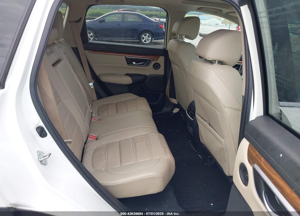 2018 HONDA CR-V VIN: 2HKRW2H91JH665241