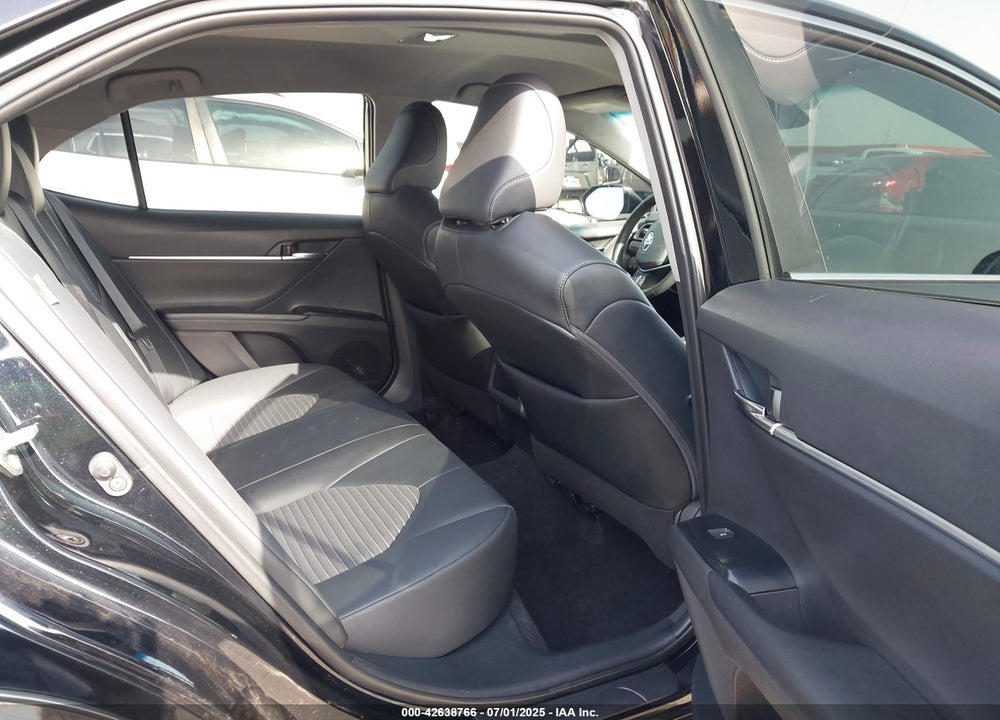 2020 TOYOTA CAMRY VIN: 4T1G11AK5LU857795