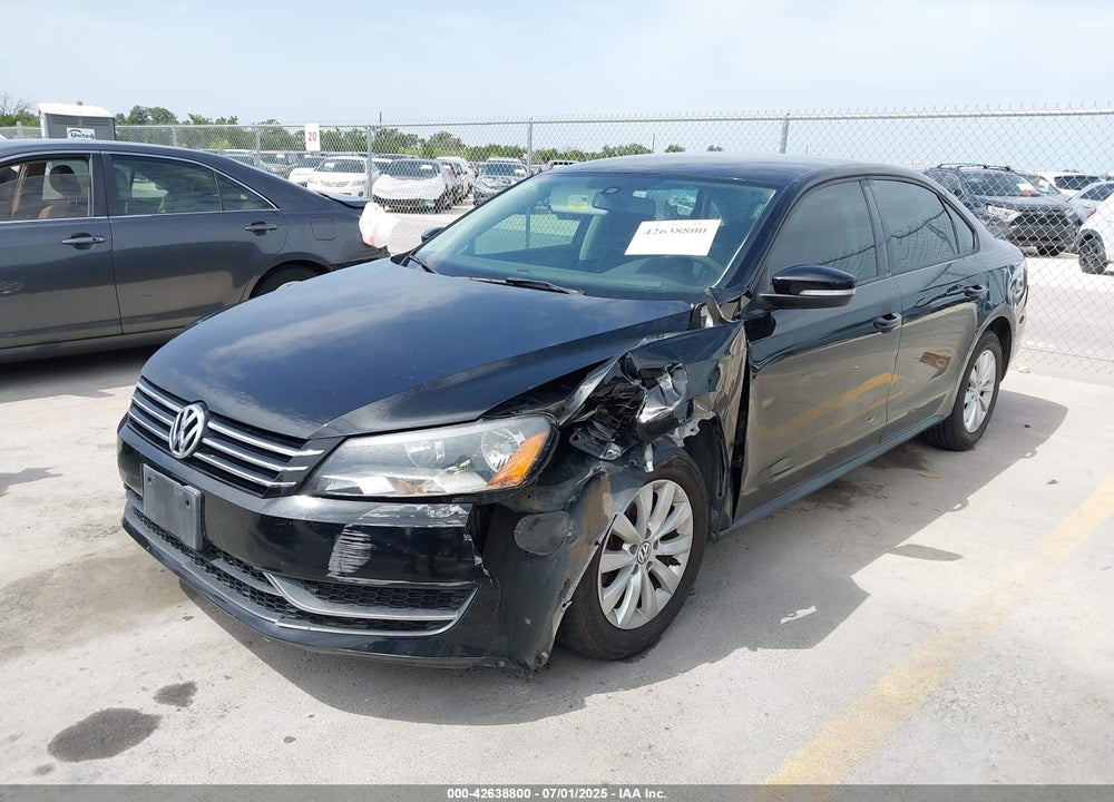2013 VOLKSWAGEN PASSAT VIN: 1VWAH7A37DC096077