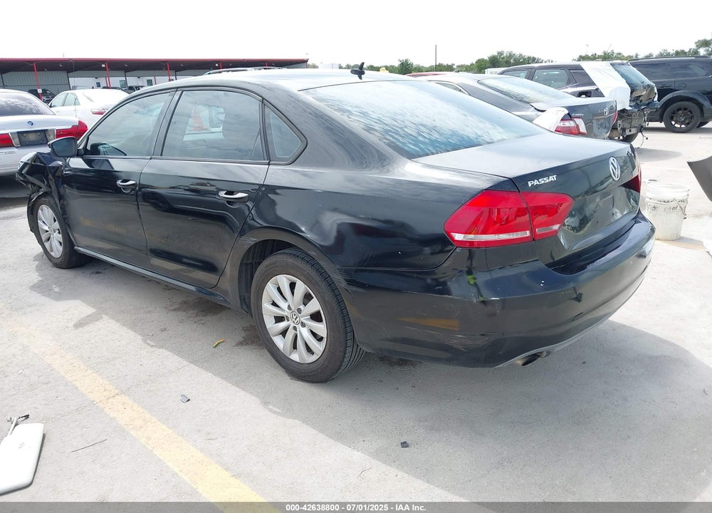 2013 VOLKSWAGEN PASSAT VIN: 1VWAH7A37DC096077