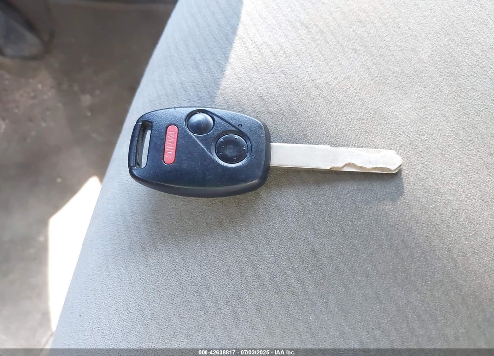 2011 HONDA CIVIC VIN: 2HGFA1F55BH520310