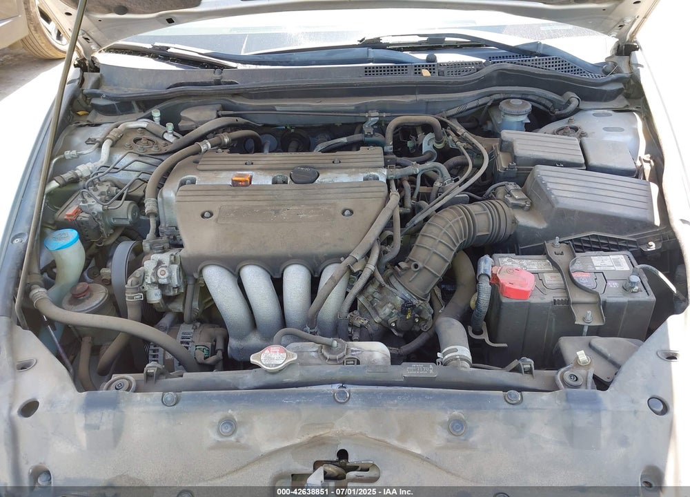 2005 HONDA ACCORD 2.4 LX VIN: JHMCM56415C005351