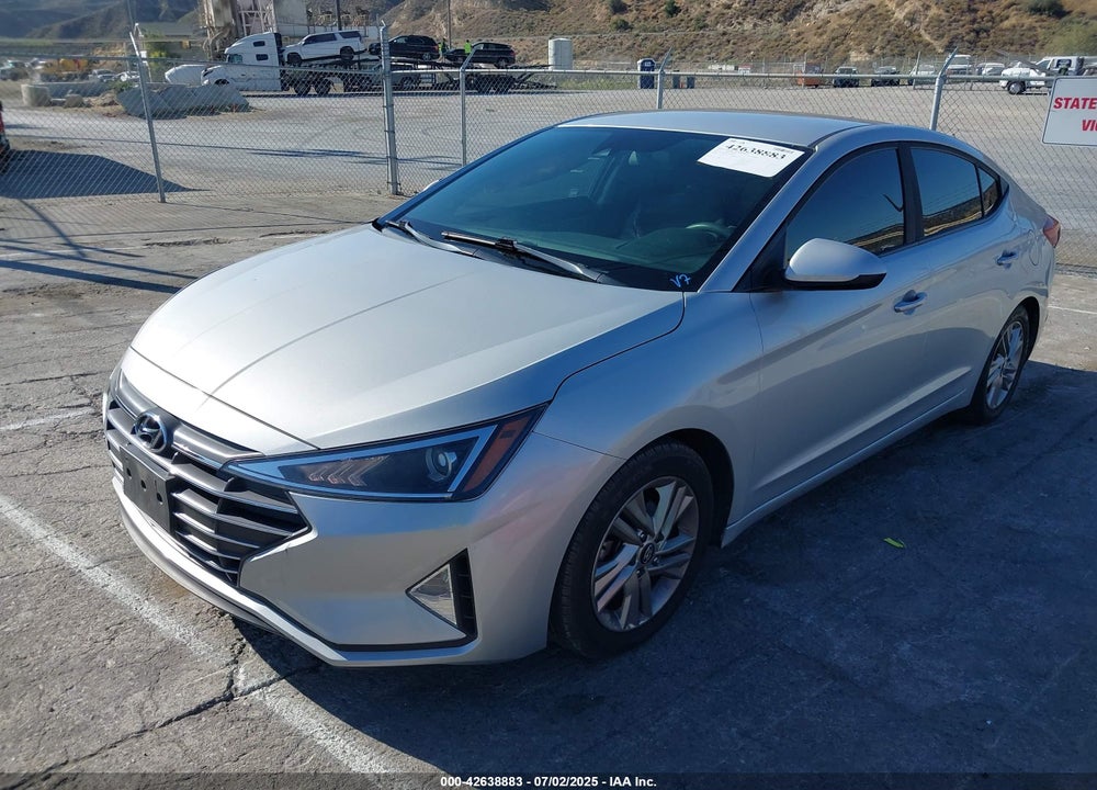 2019 HYUNDAI ELANTRA SEL VIN: 5NPD84LF4KH442609