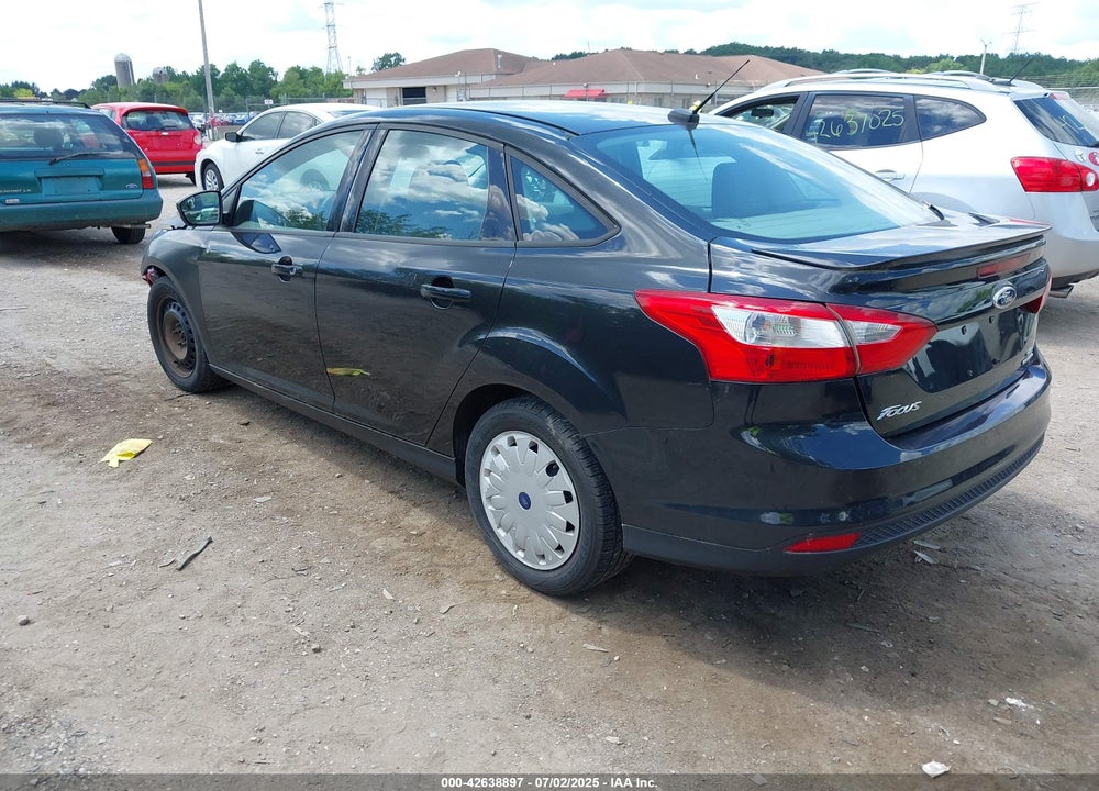 2013 FORD FOCUS VIN: 1FADP3F22DL182172