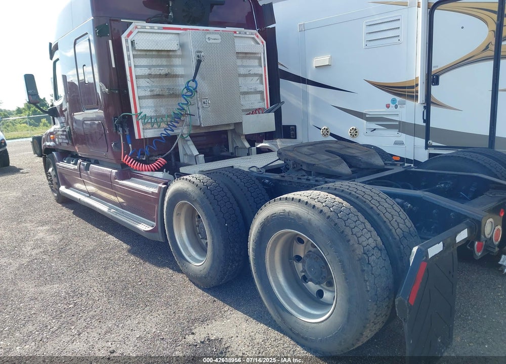 2017 FREIGHTLINER CASCADIA 125 VIN: 3AKJGLDV3HSHD4984