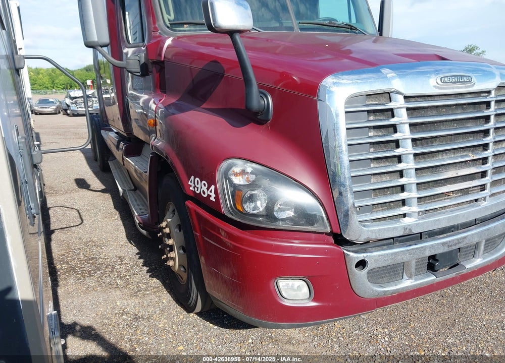 2017 FREIGHTLINER CASCADIA 125 VIN: 3AKJGLDV3HSHD4984