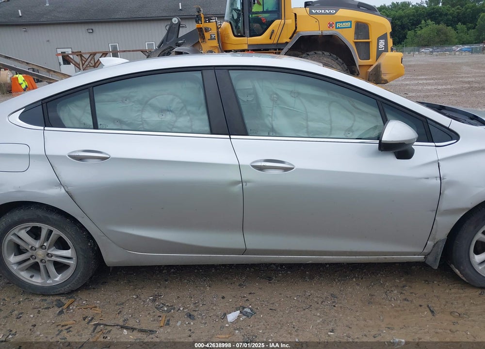 2018 CHEVROLET CRUZE VIN: 1G1BE5SM3J7190773