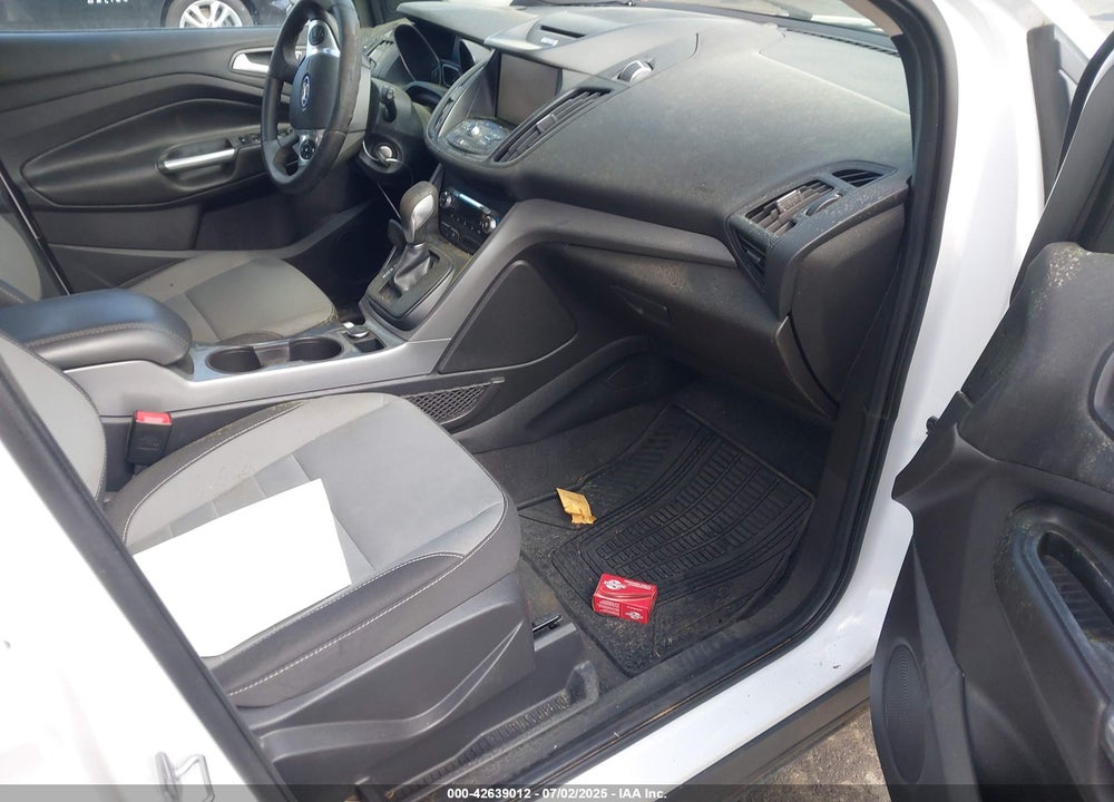 2014 FORD ESCAPE VIN: 1FMCU9G93EUE01449