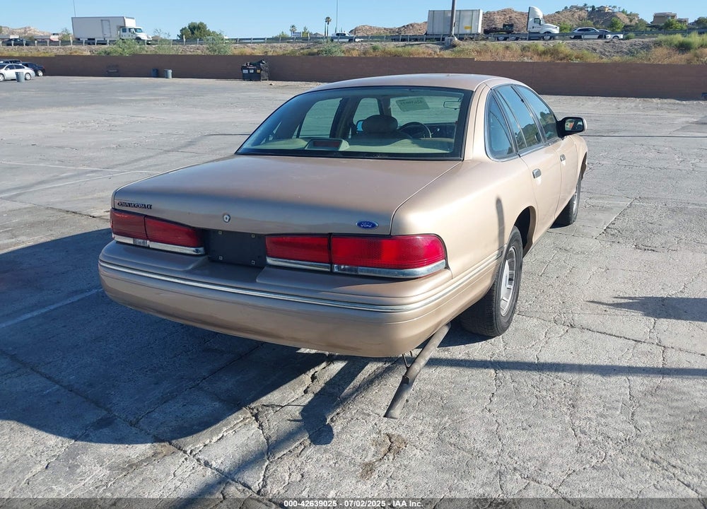 1997 FORD CROWN VICTORIA LX VIN: 2FALP74W1VX227972